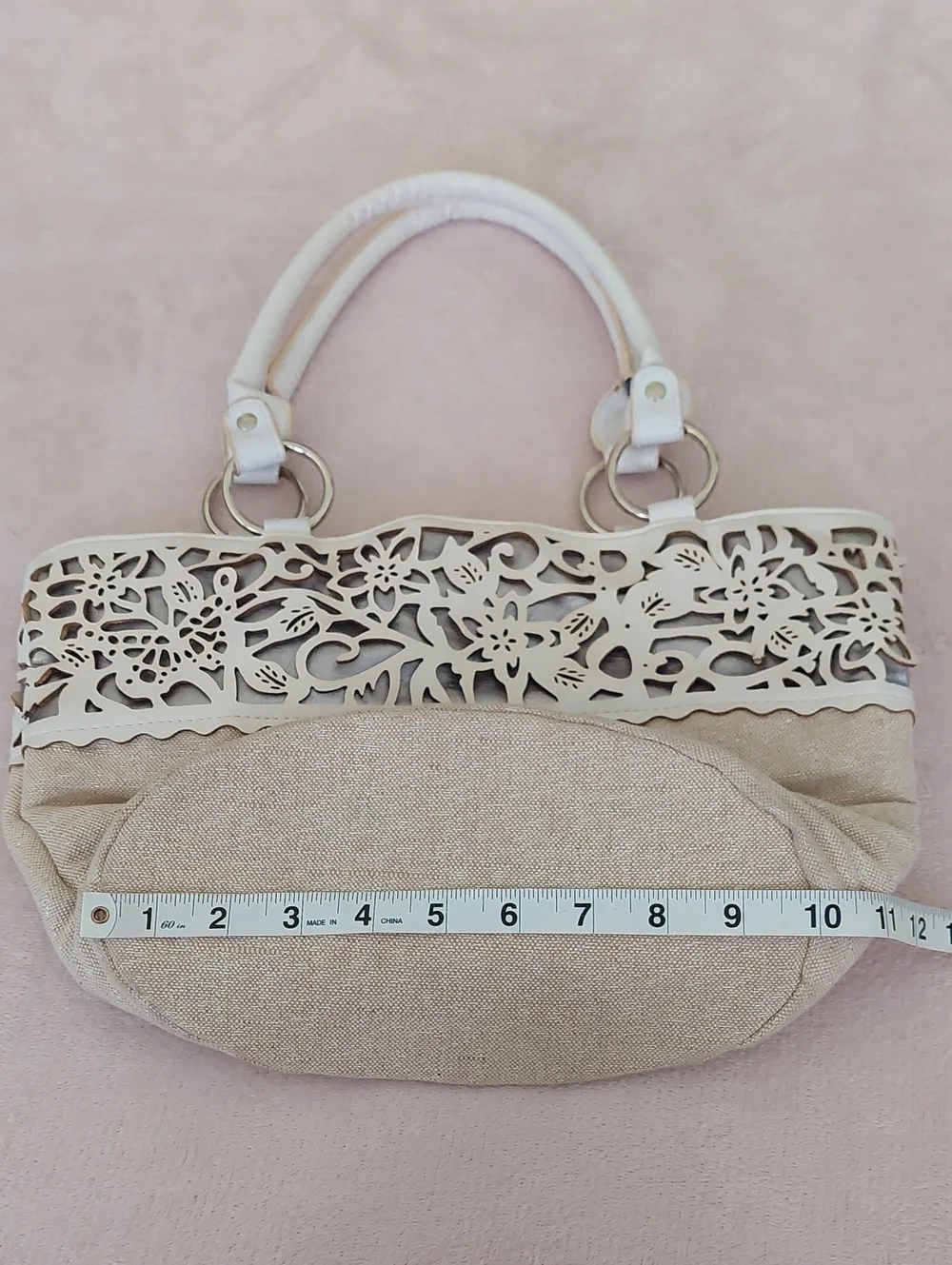 AVON White Laser-Cut Floral Pattern Snap Closure Tote Style Shoulder Bag NWOT